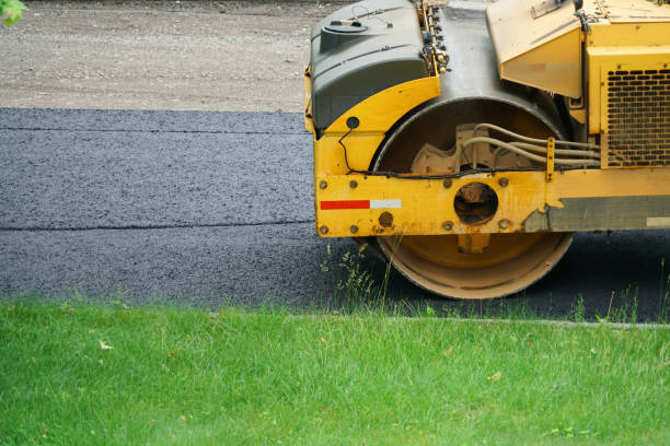 Best Driveway Paving Contractor  in Brighton, IL